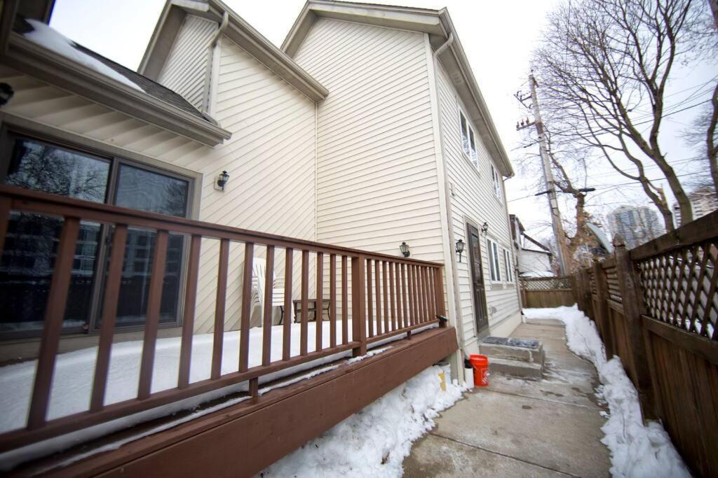 Tucked Away Off Brady - 4 Beds Διαμέρισμα Μιλγουόκι Εξωτερικό φωτογραφία